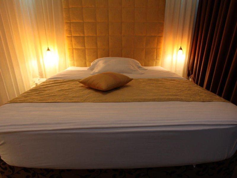 סראייבו Hotel Merona מראה חיצוני תמונה