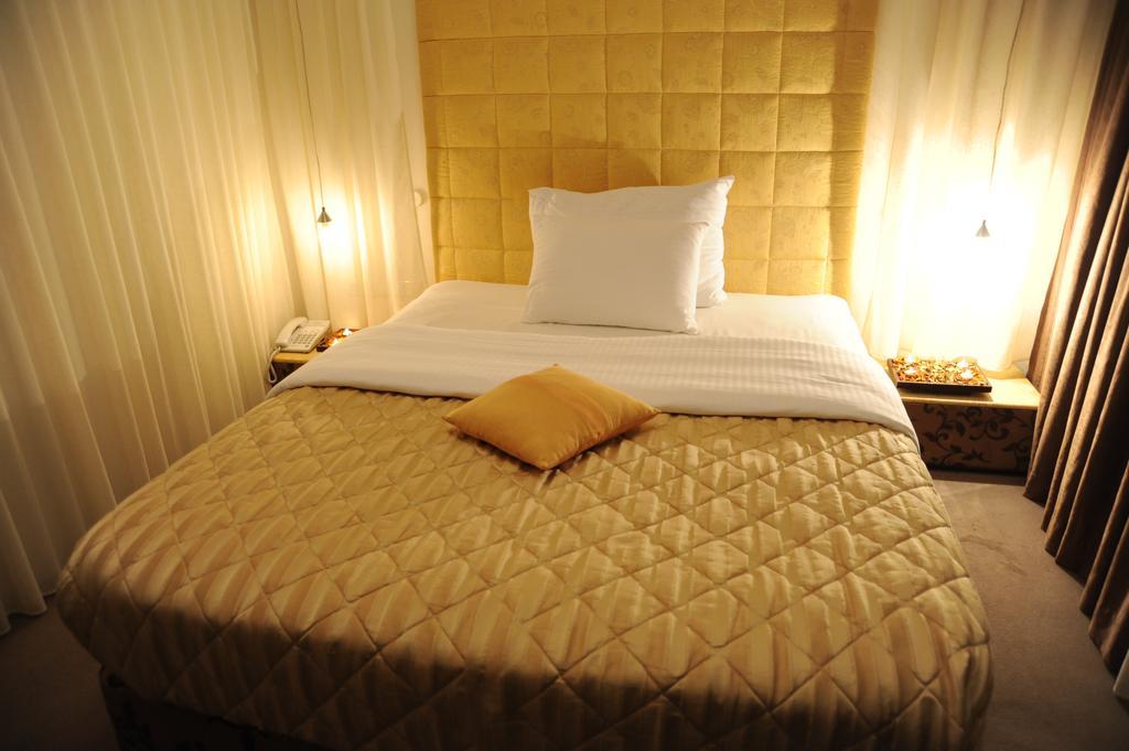 סראייבו Hotel Merona מראה חיצוני תמונה