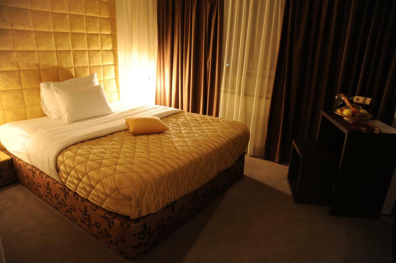 סראייבו Hotel Merona מראה חיצוני תמונה