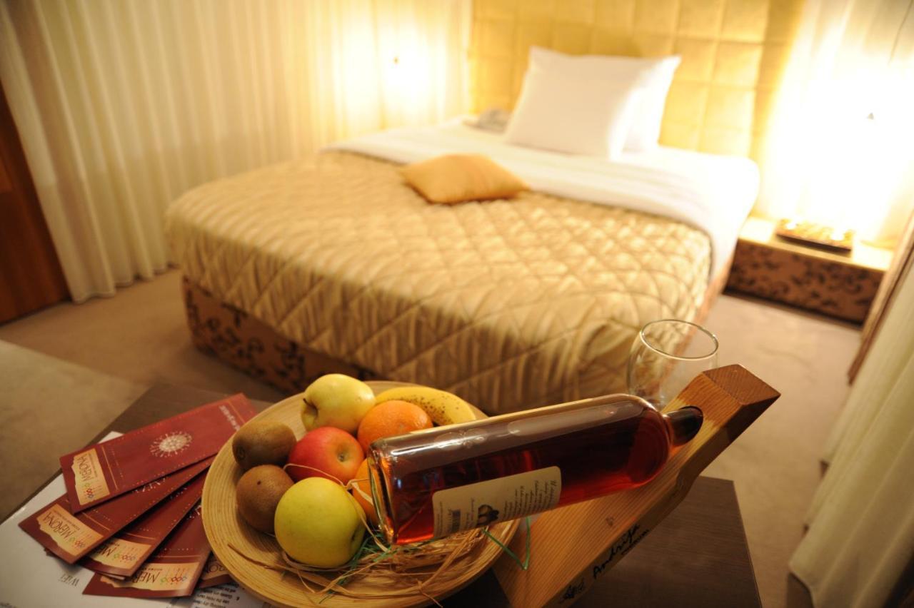 סראייבו Hotel Merona מראה חיצוני תמונה